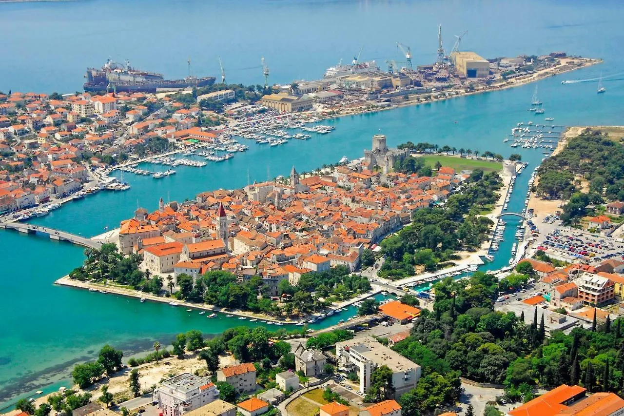 Modern 4* Luxury Apartment In Center Trogir 0*,  Croatia