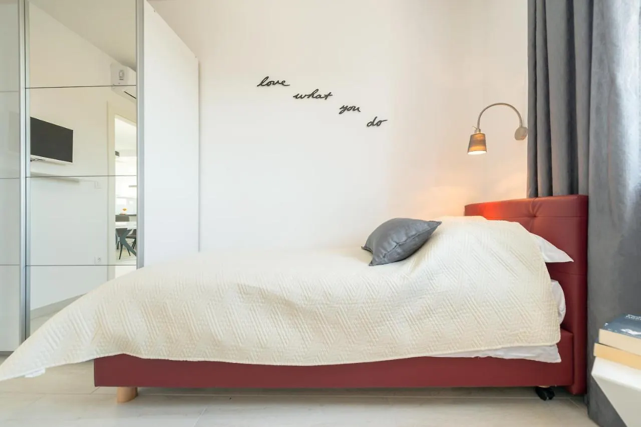 Modern 4* Luxury Apartment In Center Trogir