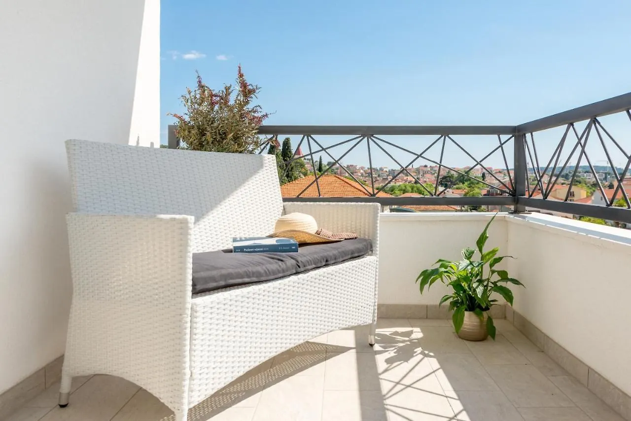 Modern 4* Luxury Apartment In Center Trogir Croatia