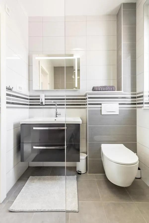 Modern 4* Luxury Apartment In Center Trogir